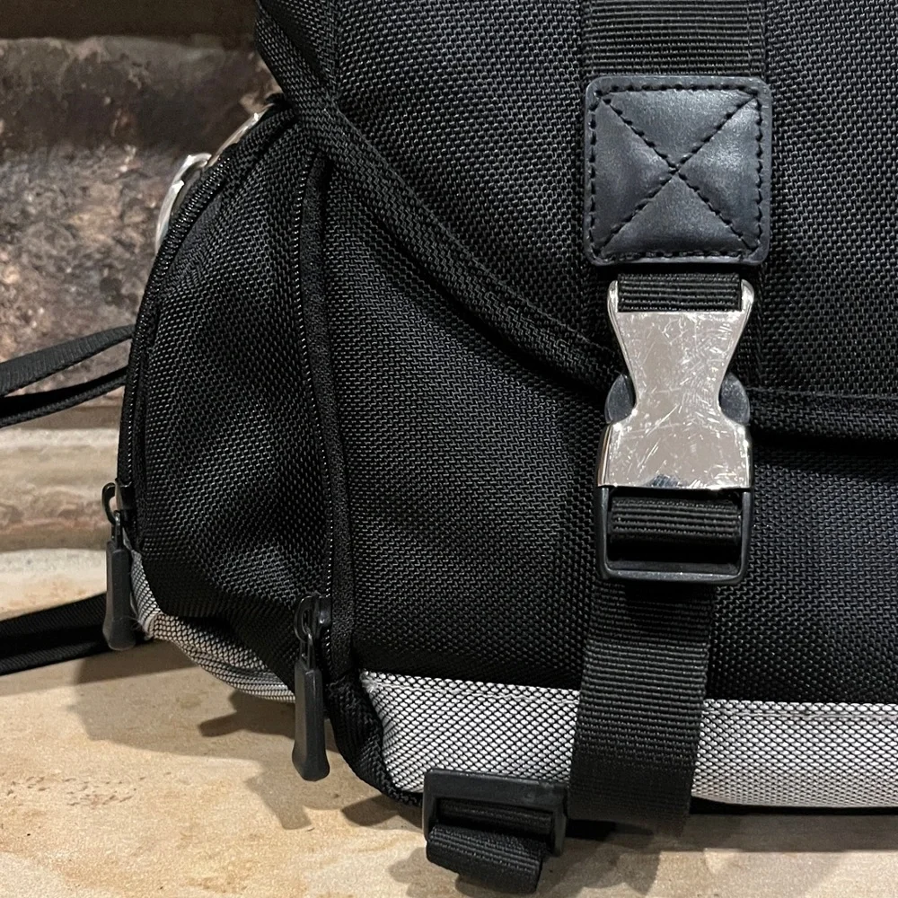 Canon Black and Gray Padded Camera Carrying Bag